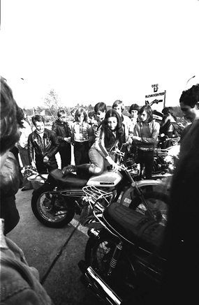 Stabd moto Susuki 1972